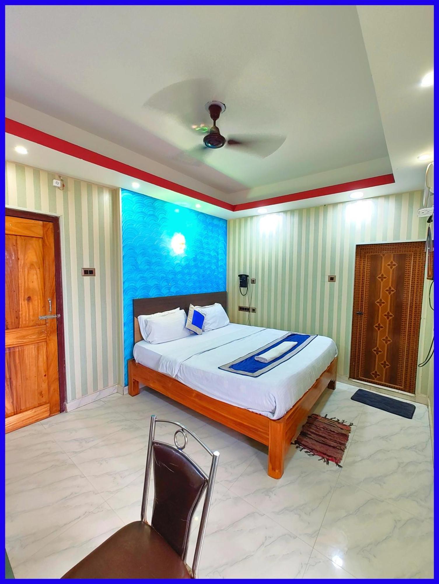 Hotel In Near Sea - Jagannath Temple - Fully Air Conditioning - Free Wifi And Parking Facilities - In