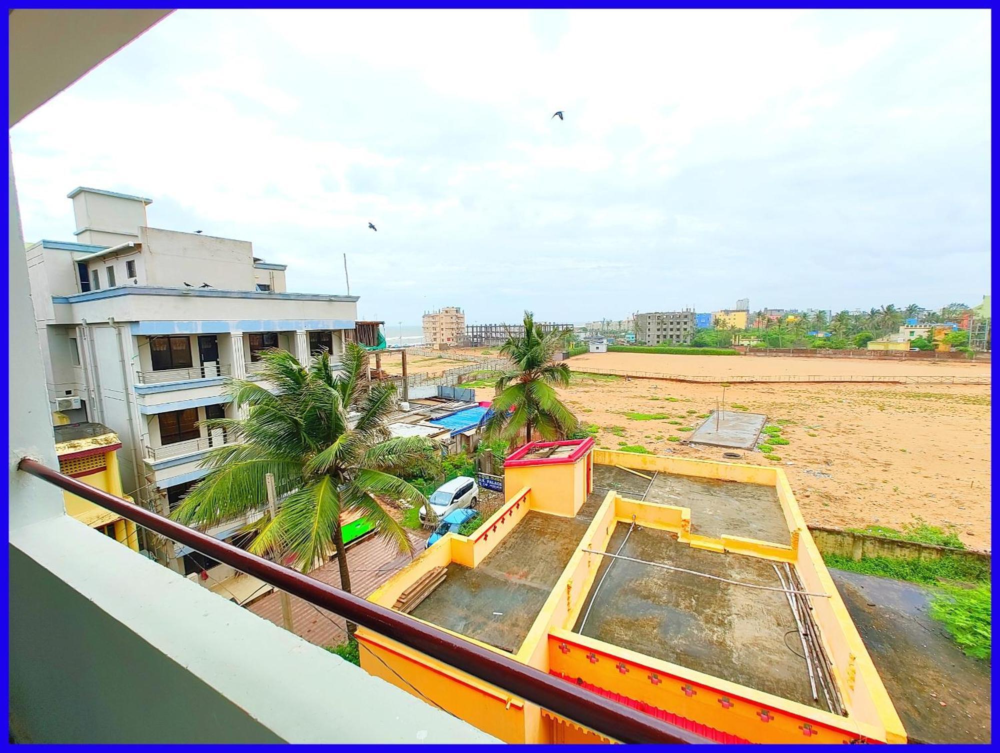 In Near Sea - Jagannath Temple - Fully Air Conditioning - Free Wifi And Parking Facilities - In Hotel Puri