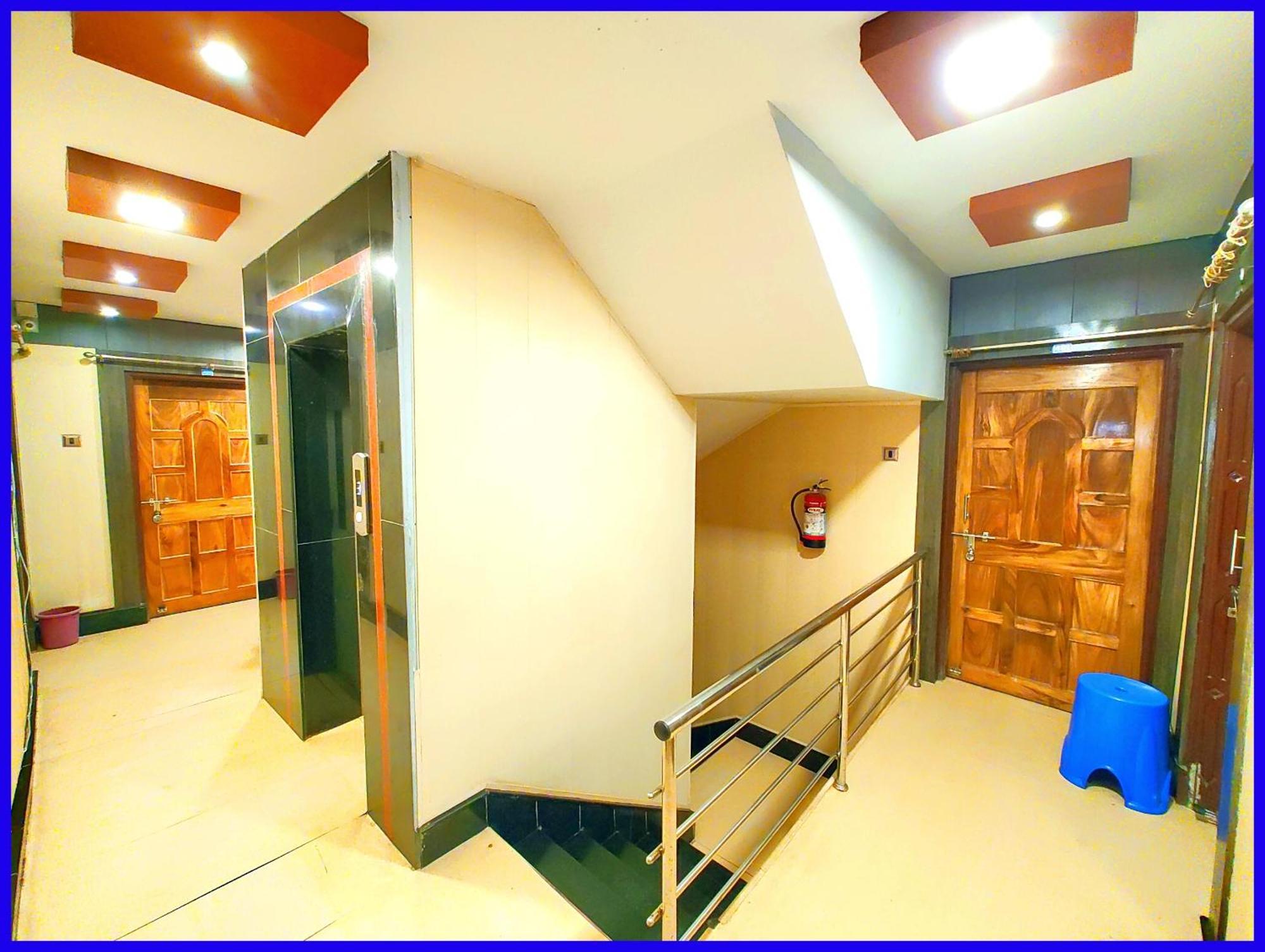 In Near Sea - Jagannath Temple - Fully Air Conditioning - Free Wifi And Parking Facilities - In
